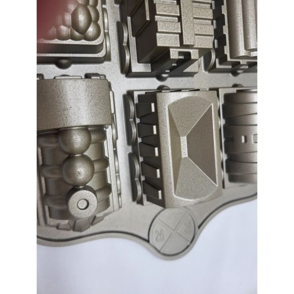 Nordic Ware Train Cake Pan - Picture 4 of 5